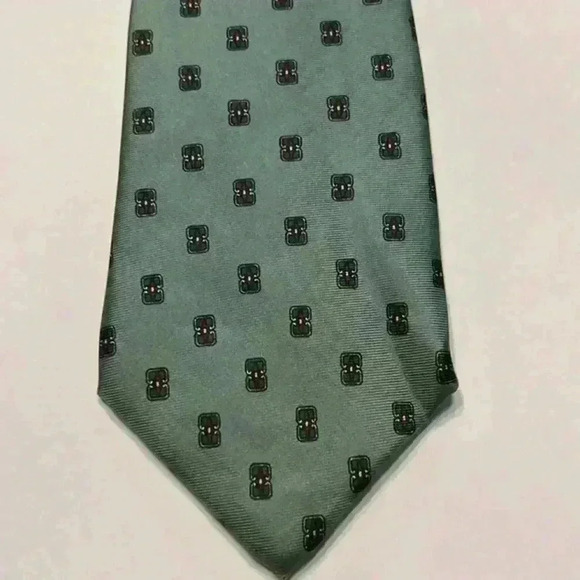 Hathaway tie‎ - Picture 1 of 3